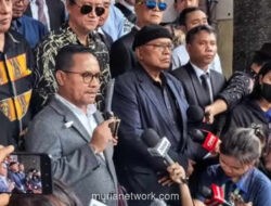 Tim Hukum Roy Suryo Tuntut Ijazah Asli Jokowi Dihadirkan di Persidangan