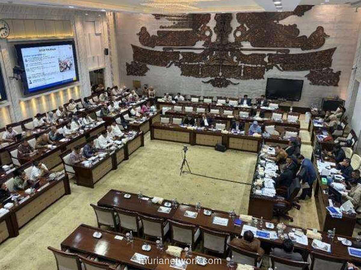 DPR Setujui Suntikan Rp14,4 Triliun untuk KAI, Pelni, hingga Program Rumah MBR