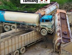 Banjir Bandang Tamiang: Desa Hilang, Truk Bertumpuk, dan Masjid yang Bertahan