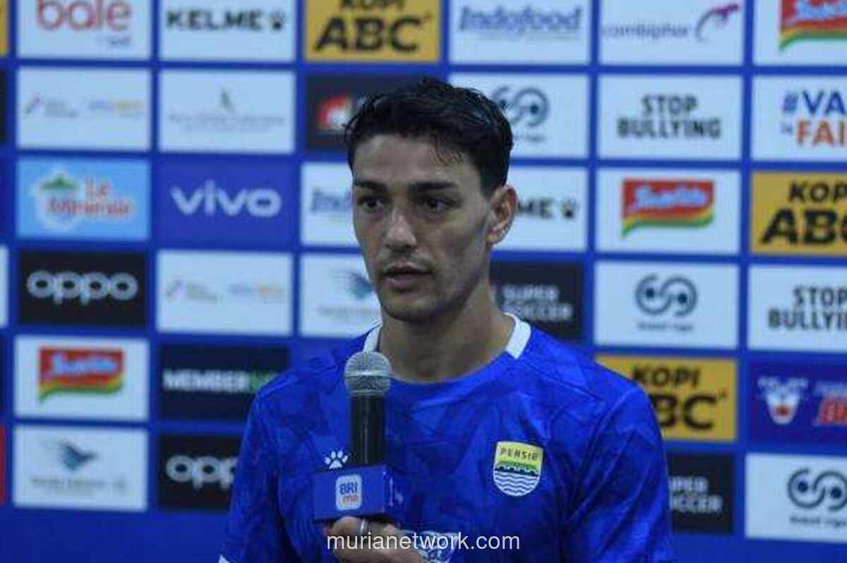 Barba Tegaskan Kemenangan di GBLA adalah Kewajiban, Bukan Sekadar Target