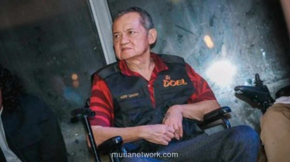 Di Tengah Derita Stroke, Harry Tjahjono Menulis Memoar sebagai Obat