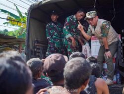 Dahnil Anzar Salurkan Bantuan Prabowo untuk Korban Banjir Aceh Tamiang
