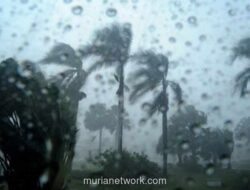 BMKG Peringatkan Hujan Ekstrem dan Potensi Siklon Landa Jawa hingga Papua