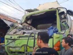 Tragedi Tritih Kulon: Truk Tangki Semen Banting Setir, Empat Nyawa Melayang
