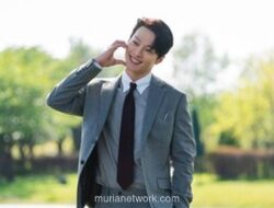 Dynamite Kiss Puncaki Rating Meski Ditayangkan di Hari Kerja