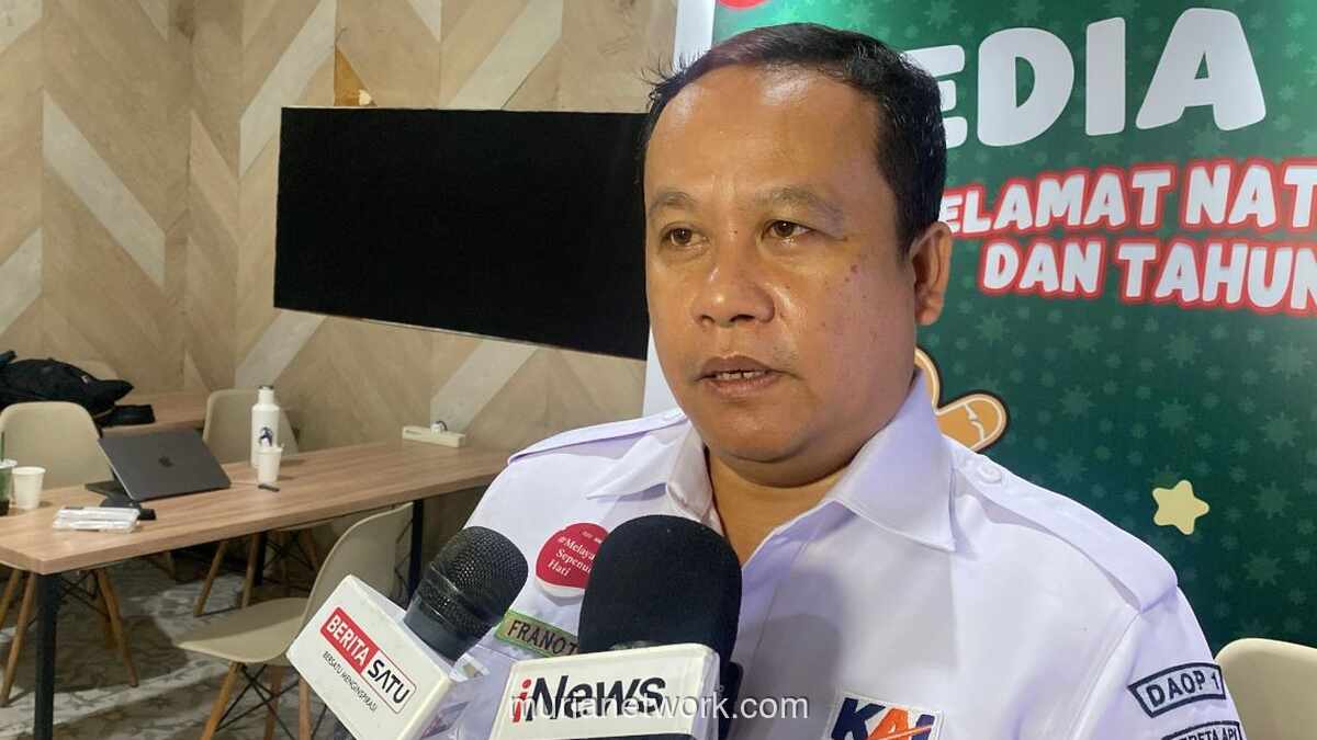 Stasiun Jakarta Mulai Padat, 40 Ribu Penumpang Tumpah Sejak Sore