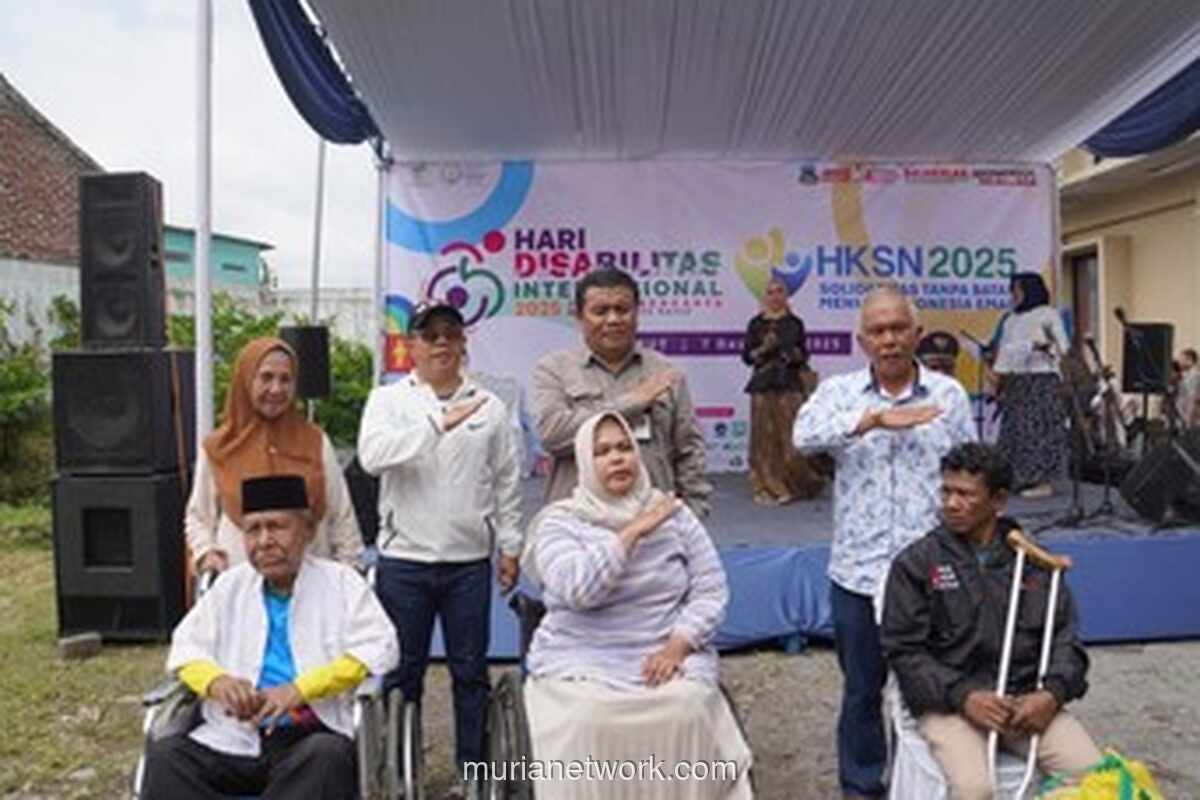 Ibu di Garut Bangkit Berdiri, Usai Dapat Kaki Palsu di Puncak Hari Disabilitas