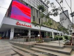 Billboard di Sarinah Terbakar, Thamrin Sempat Ricuh Malam Minggu