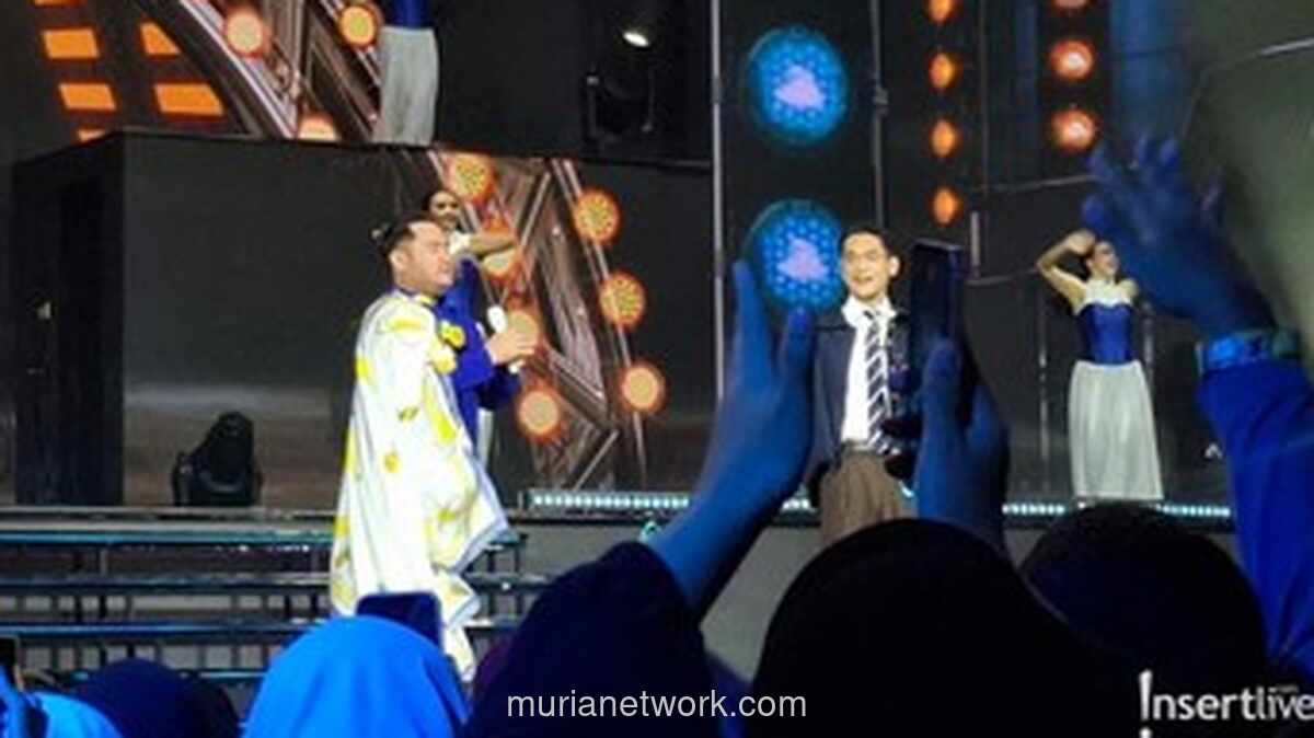 Kolaborasi Tak Terduga: Nassar dan Afgan Guncang Panggung HUT Transmedia dengan Dangdut Koplo