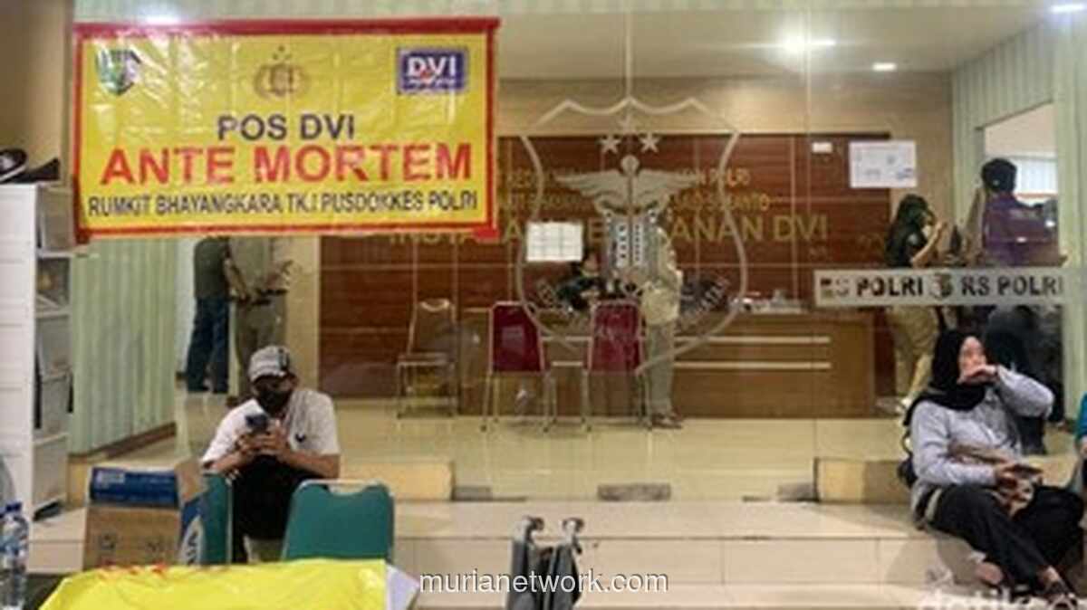 Keluarga Korban Kebakaran Kemayoran Berduka di Bawah Tenda Posko Polisi