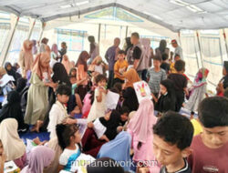 Rp 32 Miliar Disalurkan untuk Guru di Daerah Bencana, Sekolah Darurat Mulai Berjalan