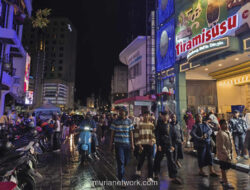 Malam Pergantian Tahun di Braga: Ramai Pengunjung, Sepi Kembang Api