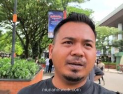 TMII Jadi Magnet Liburan, dari Keluarga Malaysia hingga Remaja Foto-foto