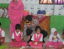 Polres Kuansing Bagikan Makan Bergizi, Wujudkan Generasi Emas dari TK Tunas Harapan