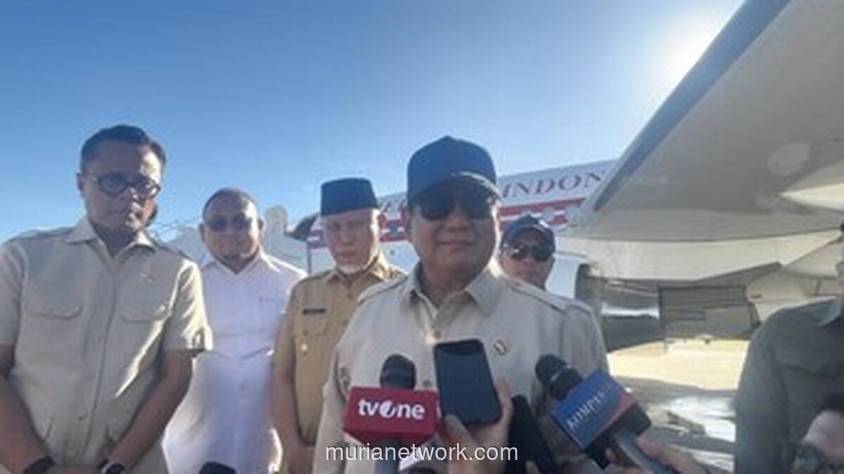 Prabowo Tinjau Pemulihan Pasca Banjir Bandang di Padang Pariaman