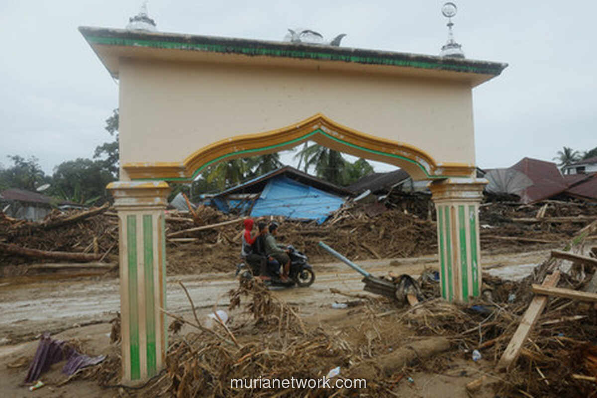 Di Balik Reruntuhan Banjir Aceh, Luka Batin yang Mengintai
