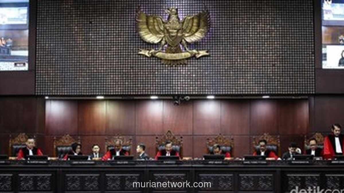 Guru Surabaya Gugat UU Sisdiknas, Desak Pendidikan Lingkungan Jadi Mata Pelajaran Wajib