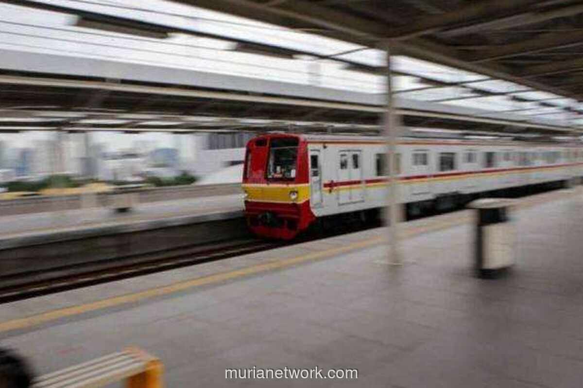 Lokomotif Manahan Mogok, Commuter Line Cikarang Tersendat di Bekasi