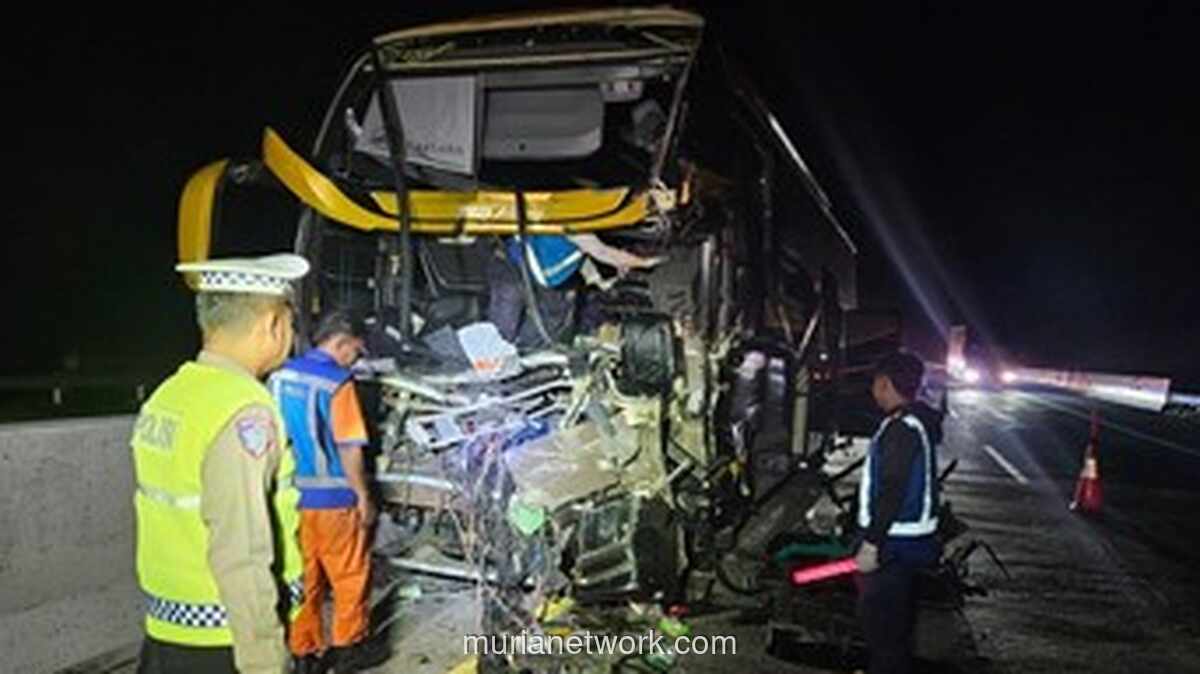 Kecelakaan Maut di Tol Batang-Semarang, Satu Penumpang Bus Tewas