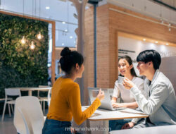 Gen Z dan Pemula Bisnis Bisa Raup Cuan di Musim Natal, Ini Peluangnya