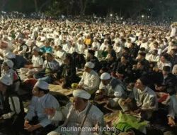 Reuni 212 Malam Hari: Dukungan untuk Pemberantasan Mafia dan Solidaritas untuk Korban Bencana