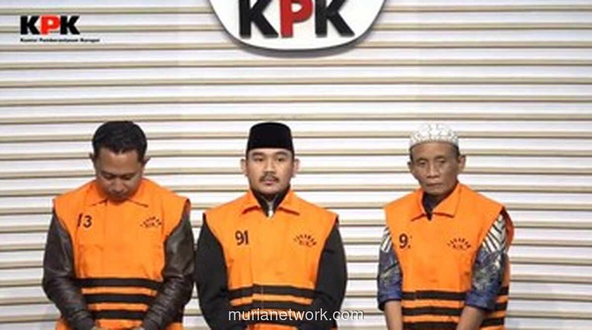 Ayah Bupati Bekasi Jadi Perantara, KPK Tangkap Modus Ijon Proyek Keluarga