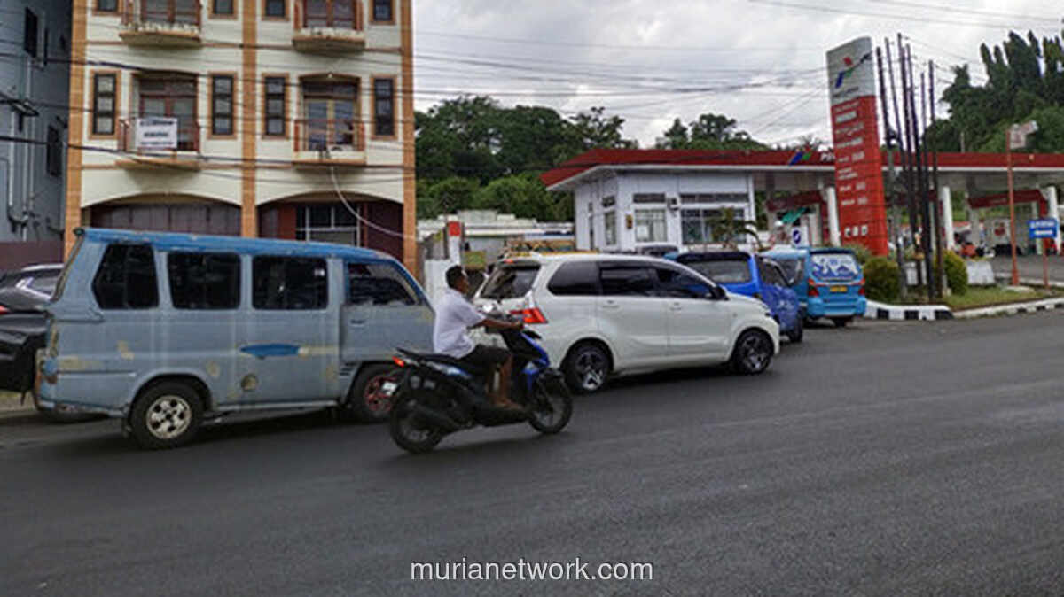 Manado Keluhkan Antrean Panjang BBM Subsidi Jelang Natal 2025