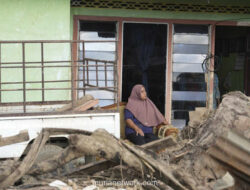 Wabah Tifus dan Gatal-gatal Serang Pengungsi Bencana Sumatera