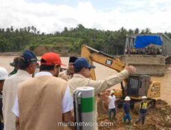 Prabowo Beri Tenggat Satu Minggu untuk Jembatan Porak-Poranda di Aceh