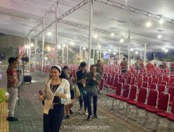 Badai Malam Natal Tak Redam Khidmat Ibadah di Katedral Jakarta