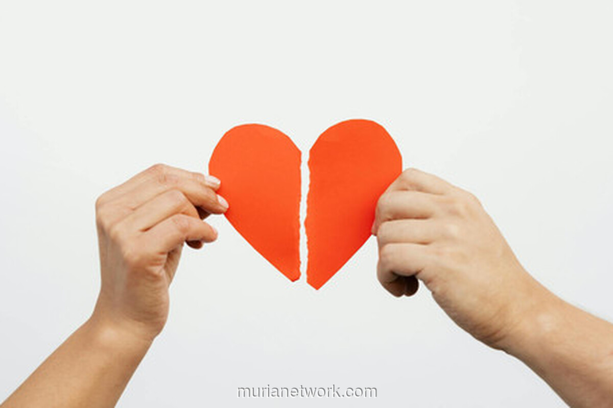 Patah Hati di Usia Muda: Saat Lelucon Media Sosial Berubah Jadi Luka yang Nyata