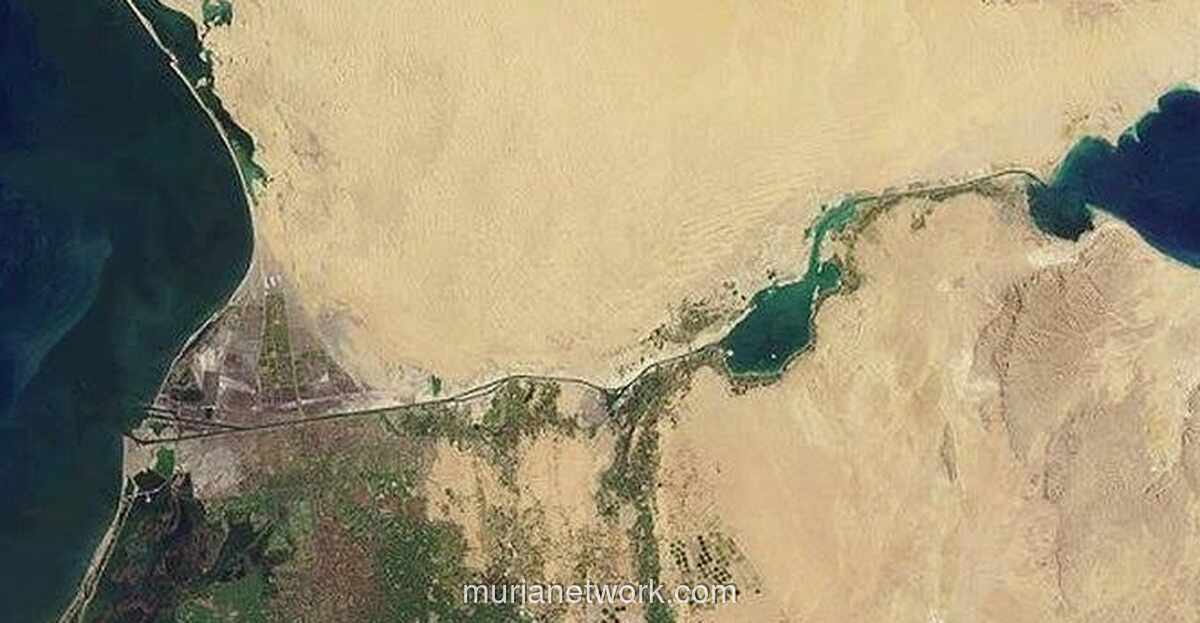 Terusan Suez Bangkit, Pendapatan Melonjak 17,5 Persen