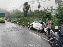 Rem Blong di Tengah Hujan, Truk Tronton Tergelincir dan Tewaskan Dua Orang di Wonosobo