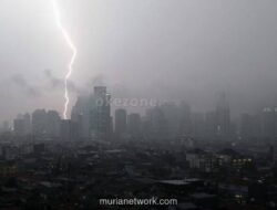 Waspada Guyuran Siang Ini: Hujan Siap Guyur Jabodetabek