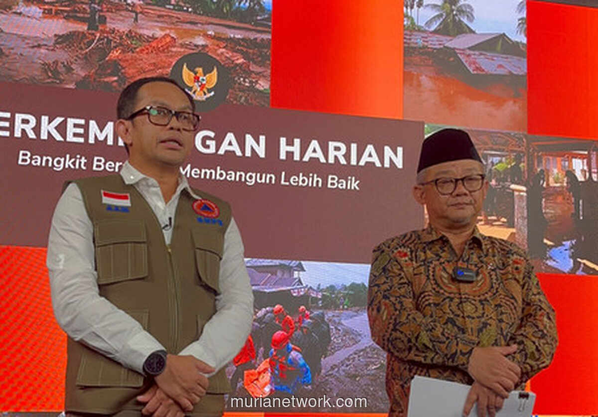 Kemendikbud Longgarkan Aturan Seragam untuk Siswa Korban Bencana