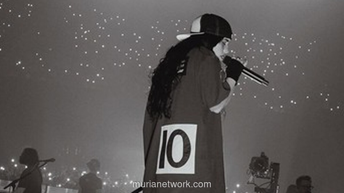 Billie Eilish dan Komet Halley: Saat Cinta Datang Seperti Benda Langit yang Langka