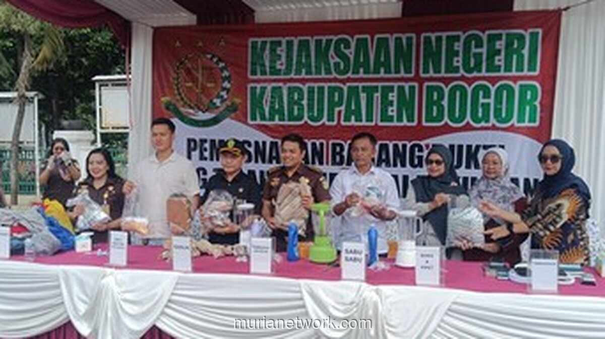 Narkoba Bersembunyi di Balik Bungkus Keripik Pisang, Ludes Dibakar Kejari Bogor