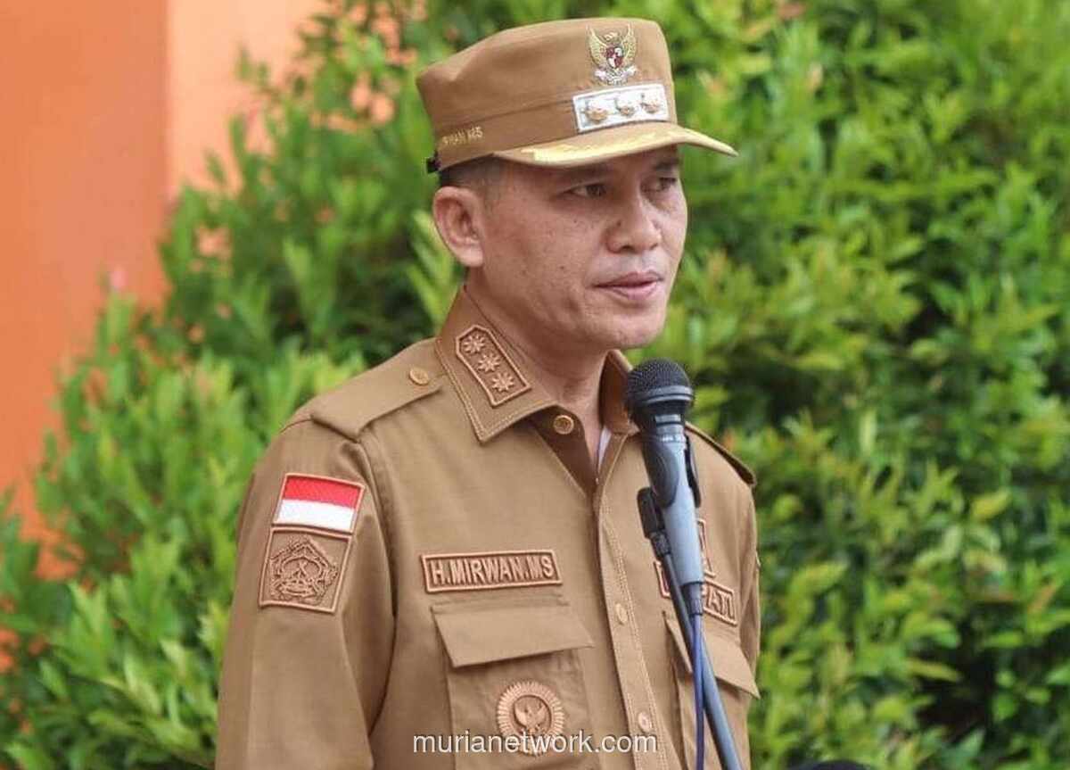 Bupati Aceh Selatan Diberhentikan Sementara Usai Umrah Tanpa Izin di Tengah Bencana