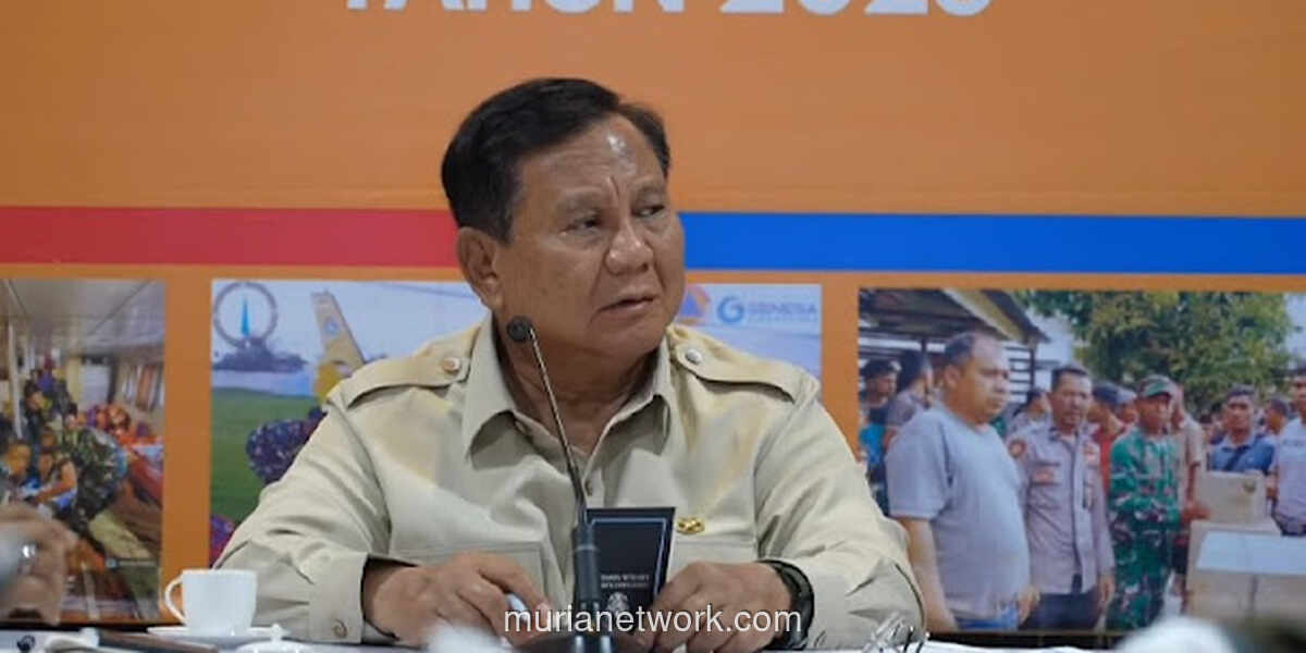 Prabowo Tegur Bupati yang Tinggalkan Daerah Bencana untuk Umrah