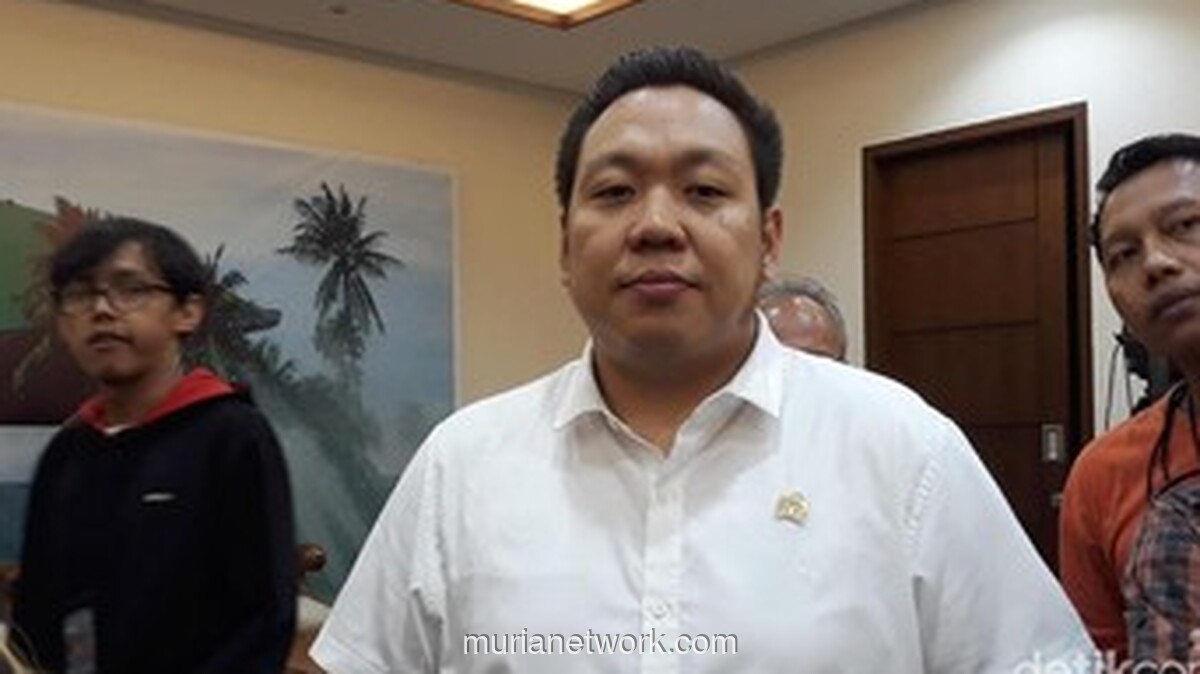 Charles Honoris Soroti Program Makan Bergizi di Masa Libur: Jangan Cuma Habiskan Anggaran