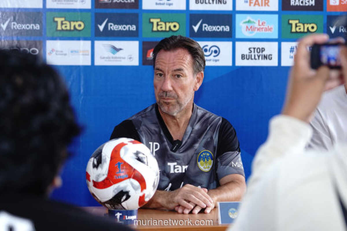 Van Gastel Soroti Gelombang PHK Pelatih di Super League: Cukup Mudah Dipecat di Sini