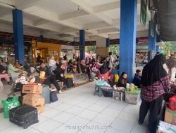 Terminal Kampung Rambutan Diserbu Pemudik Tiga Hari Sebelum Natal