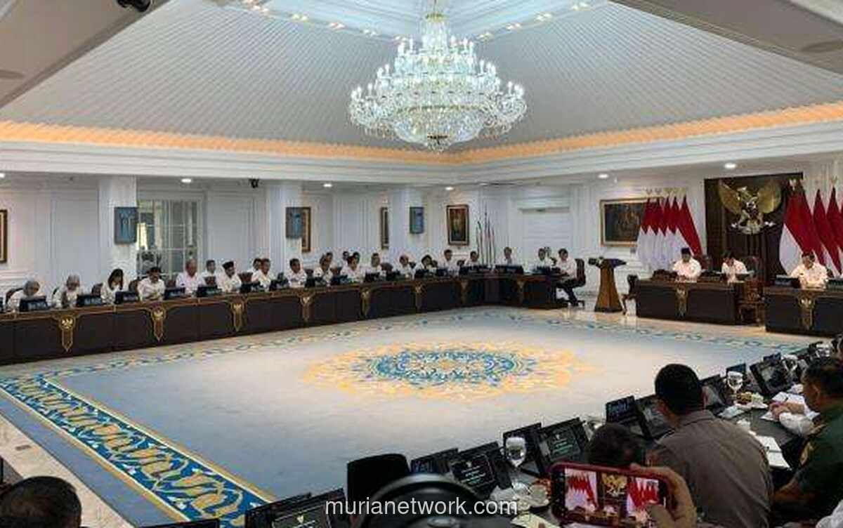 Reshuffle 2025: Prabowo dan Tarik-Ulur Kinerja Versus Koalisi