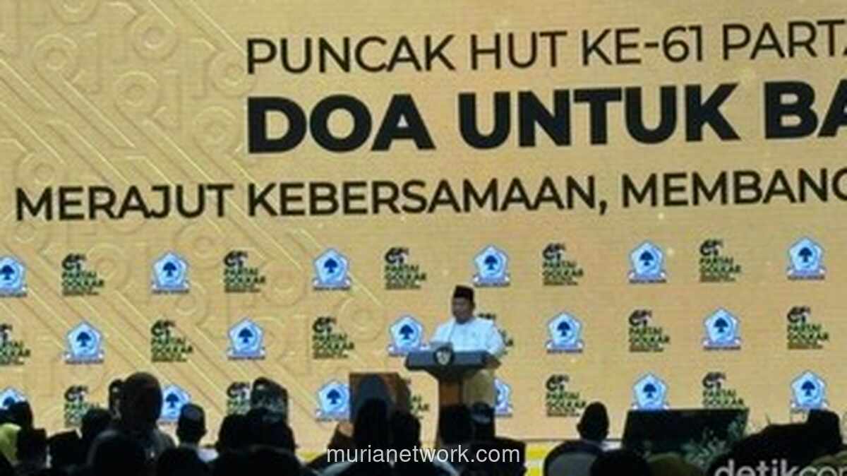 Prabowo Sindir Orang Pintar yang Hanya Bisa Kritik Tanpa Solusi