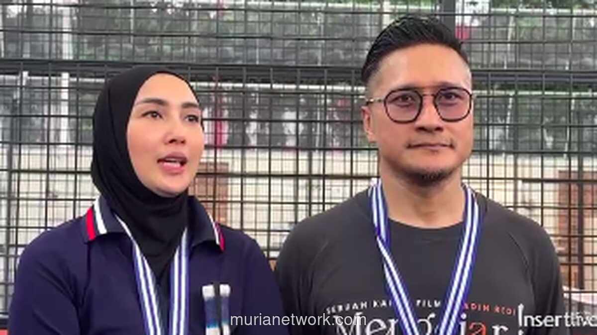 Arie Untung dan Fenita Buka Kiat Didik Anak Sulung Kuliah di Melbourne