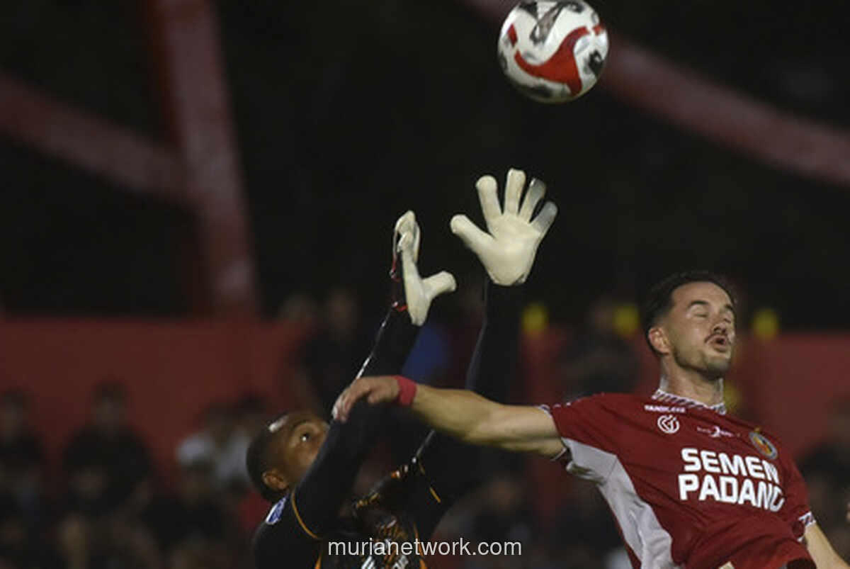 Malam Kelabu di Padang, Souza Geram dengan Performa Hambar Persija