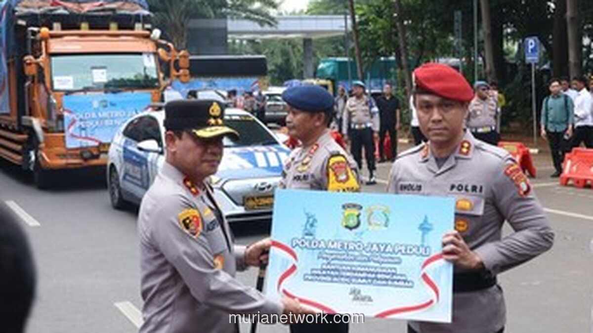 Ratusan Ton Bantuan Polda Metro Jaya Bergerak ke Sumatera yang Luluh Lantak