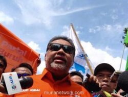 Buruh Sengaja Tahan Massa, Tunggu Sinyal Pemerintah untuk Negosiasi UMP