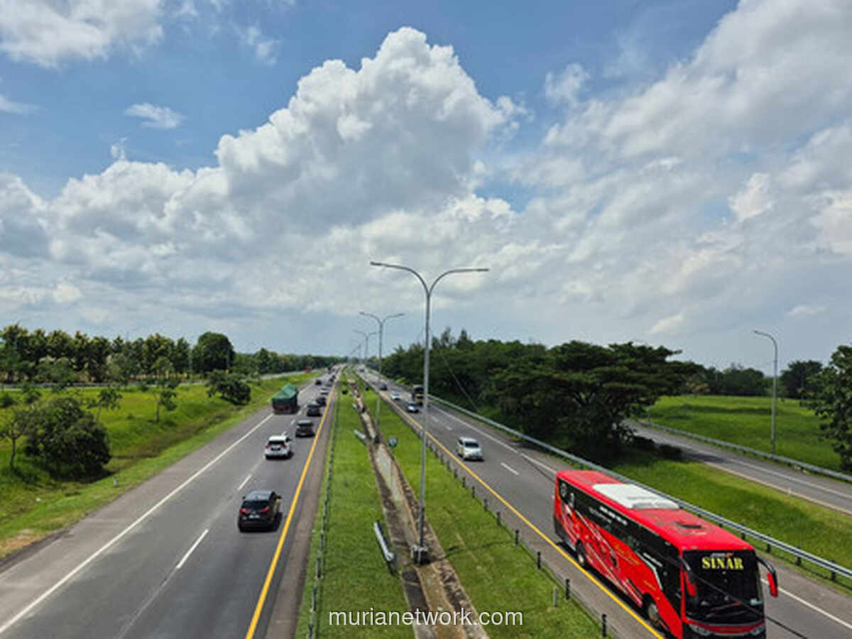 Tol Cipali Sepi Jelang Natal, Volume Kendaraan Turun 25 Persen