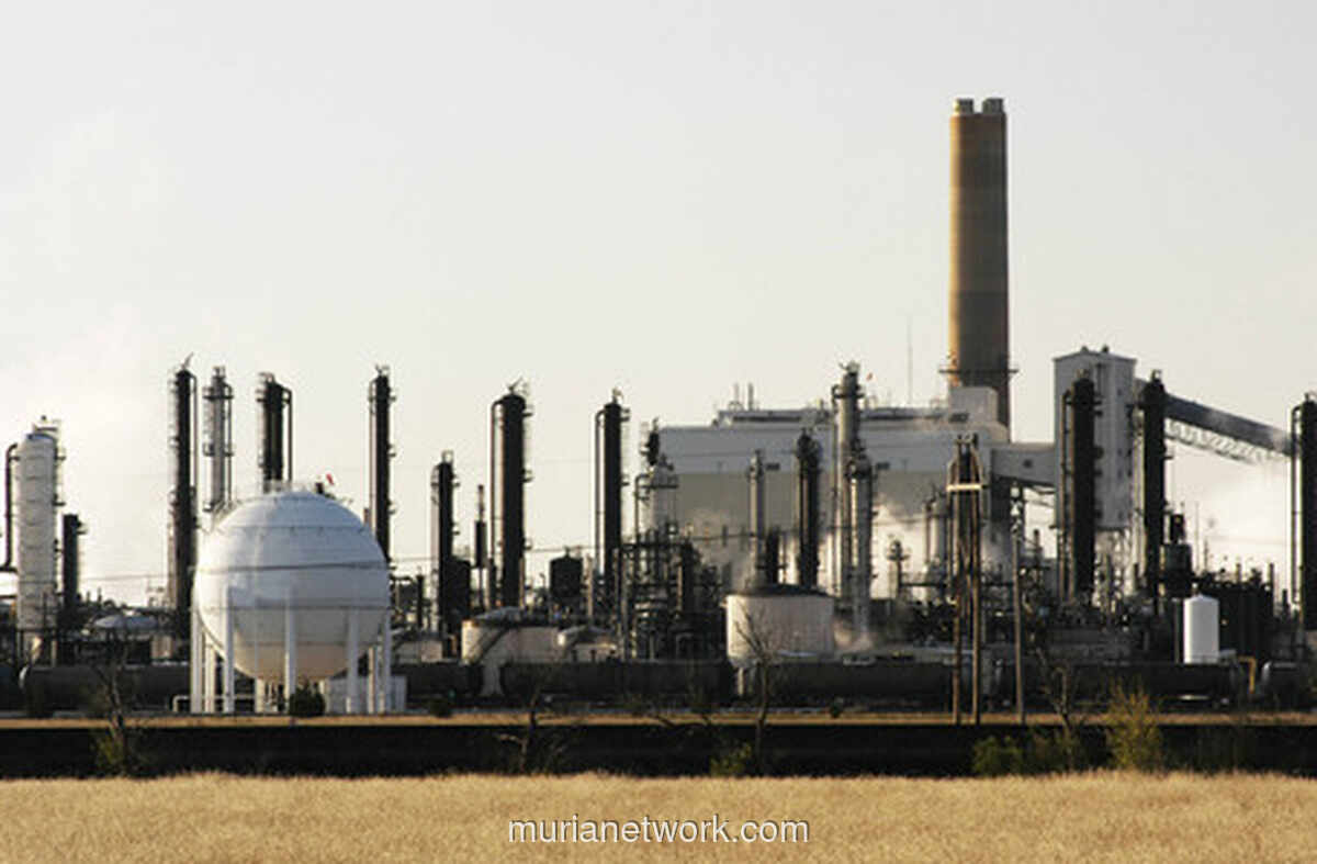 Harga Minyak Terseret Isu Perdamaian Ukraina dan Sinyal The Fed